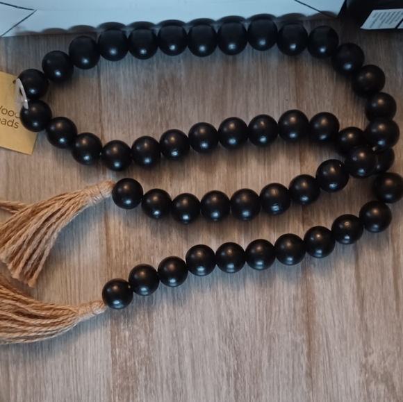 Decorate your space with this 10 item housewares bundle black wood light accent - Picture 7 of 7